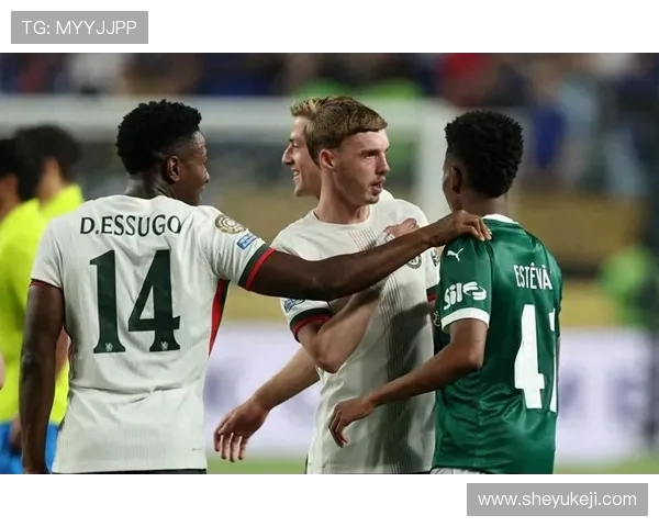 世俱杯惊现 “头名魔咒”:8 强占 4 席,小组第一半数出局 世俱杯惊现 “头名魔咒”:8 强占 4 席,小组第一半数出局