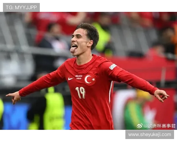 伊尔迪兹：披上尤文 10 号是人生转折点，C 罗是激励我的历史最佳(2)