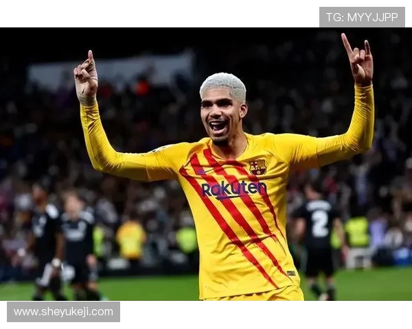 阿劳霍解约金 7 月前 10 天降至 6500 万欧 巴萨防线核心面临挖角风暴